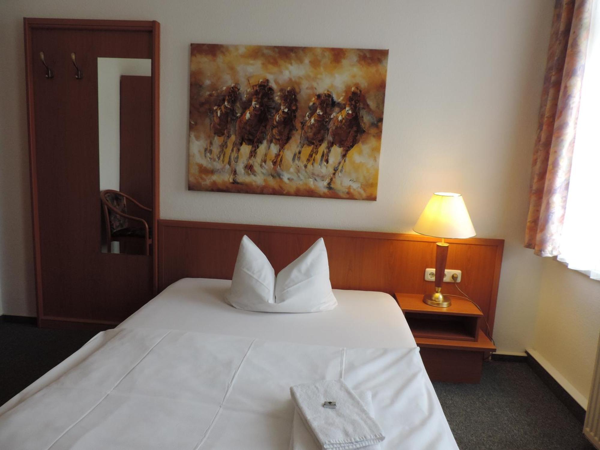 Hotel Carl Von Clausewitz Burg bei Magdeburg Room photo
