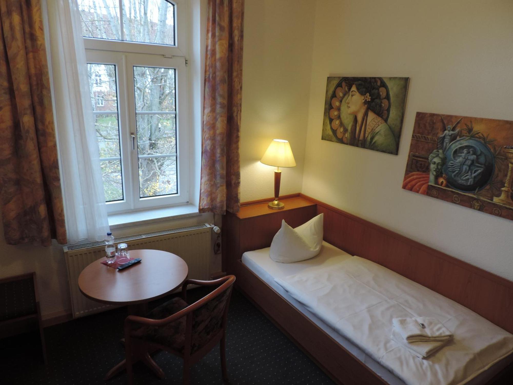 Hotel Carl Von Clausewitz Burg bei Magdeburg Room photo