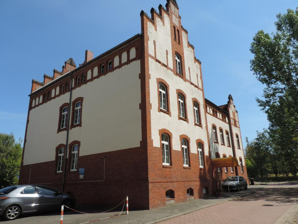 Hotel Carl Von Clausewitz Burg bei Magdeburg Exterior photo